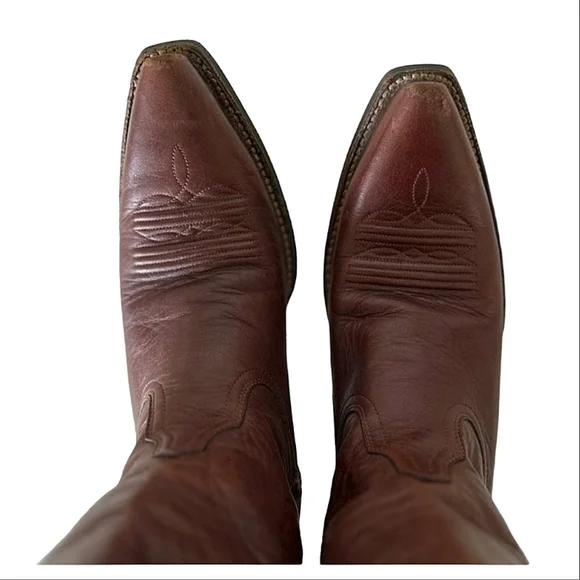 ARIAT Tall Riding Cowboy Boots - Picture 5 of 16